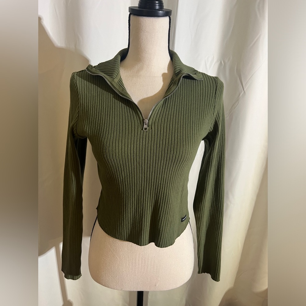 Calvin Klein cropped half zip